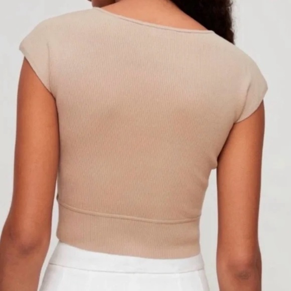 Aritzia knit top with cut out - Picture 2 of 4